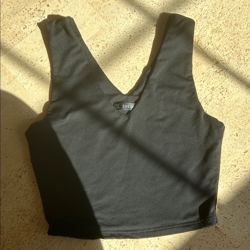SHEIN Classic Black Tank Top